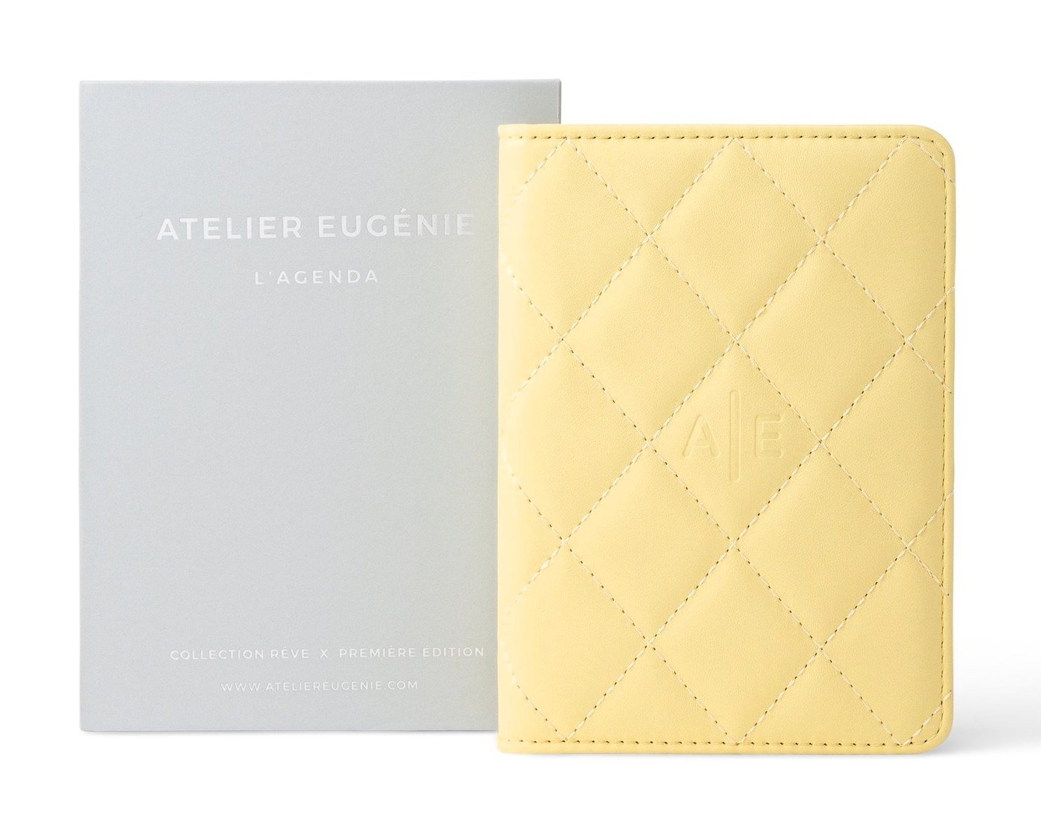 The stitched edge and ribbon markers of a Format Bonbon notebook